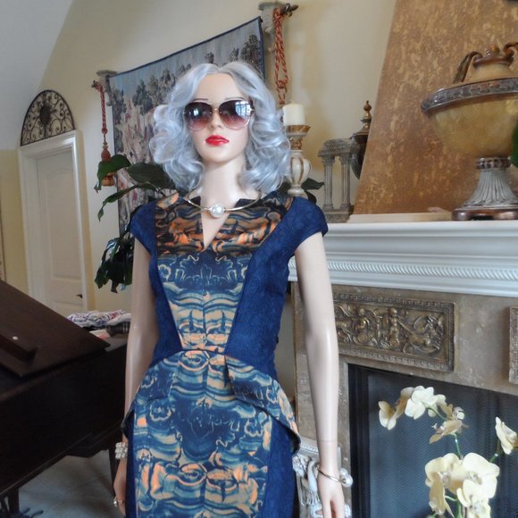 New Fotini Navy Blue Lace Dress w/Orange-Blue Abstract Print Inserts Size 8 - Picture 8 of 16